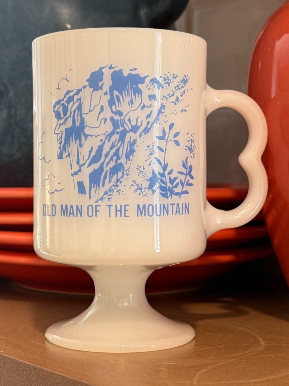 Vintage Milk Glass Footed Pedestal Mug Old Man of the Mountain NH Blue Graphic
